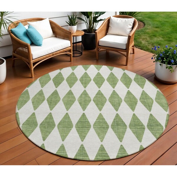 Homeroots 8' Green And Ivory Round Geometric Washable Indoor Outdoor Area Rug 577051 - main