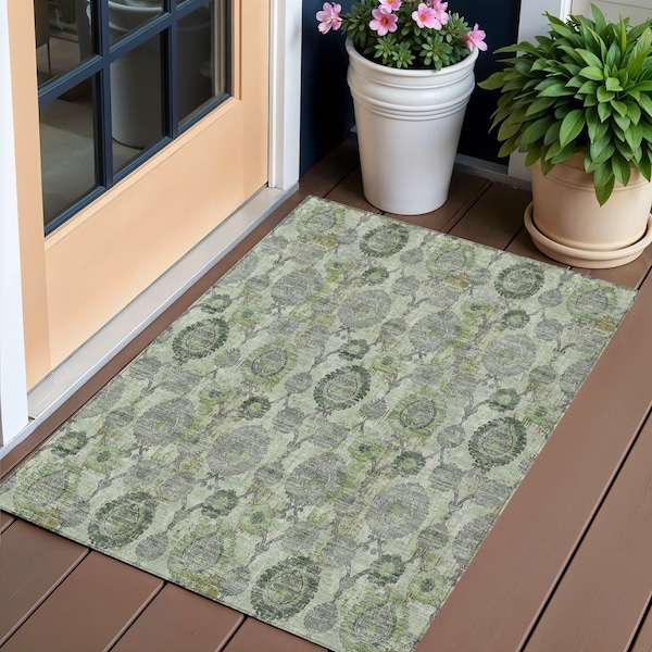 Homeroots 3' X 5' Artichoke Green And Fern Green Damask Washable Indoor Outdoor Area Rug 588166 - main