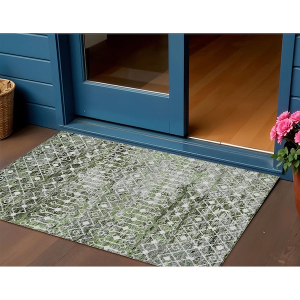 Homeroots 3' X 5' Olive Green And Ivory Argyle Washable Indoor Outdoor Area Rug 615806 - main