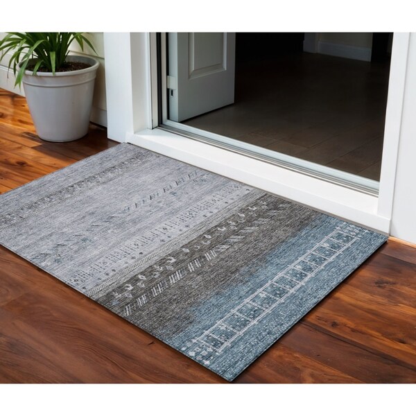 Homeroots 3' X 5' Blue Gray And Charcoal Southwestern Washable Indoor Outdoor Area Rug 605127 - main