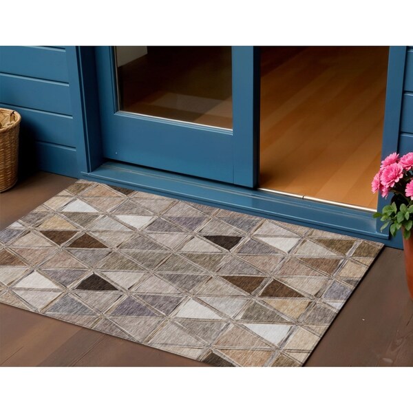Homeroots 3' X 5' Brown Beige And Khaki Geometric Washable Indoor Outdoor Area Rug 583016 - main