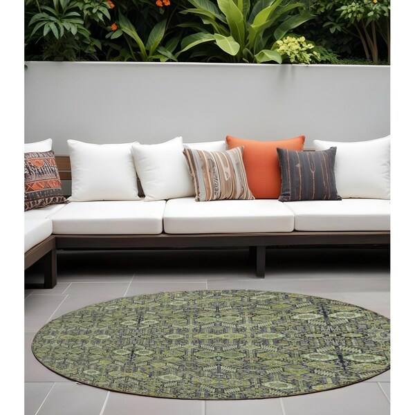 Homeroots 8' Round Blue and Green Round Floral Washable Non Skid Indoor Outdoor Area Rug 564334 - main