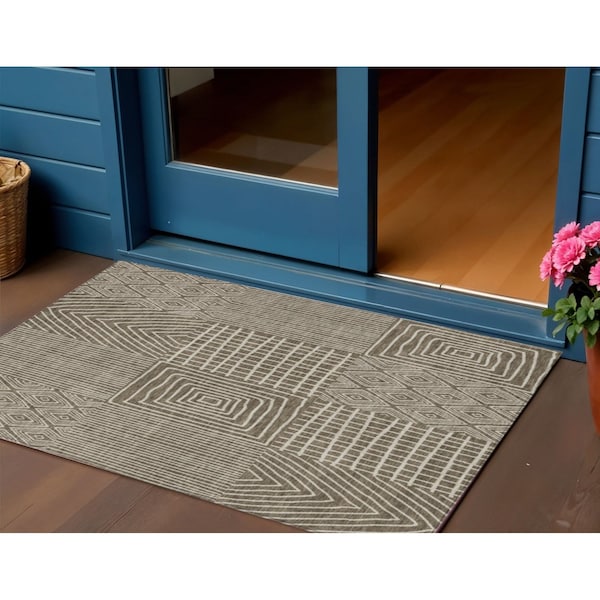 Homeroots 3' X 5' Brown And Beige Geometric Washable Indoor Outdoor Area Rug 596908 - main