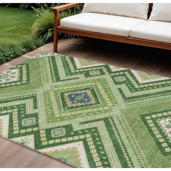 Homeroots 8' X 10' Green Ivory And Beige Tribal Washable Indoor Outdoor Area Rug 598121 - main