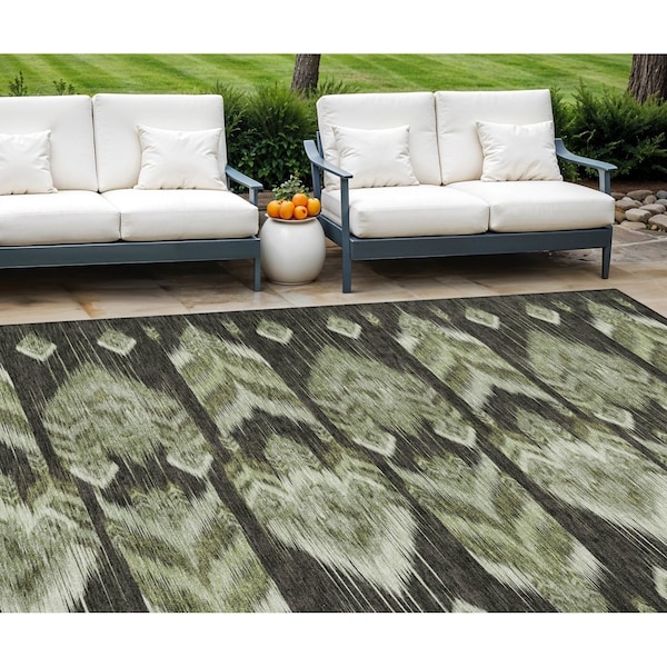 Homeroots 10' X 14' Olive Green And Artichoke Green Southwestern Washable Indoor Outdoor Area Rug 587823 - main