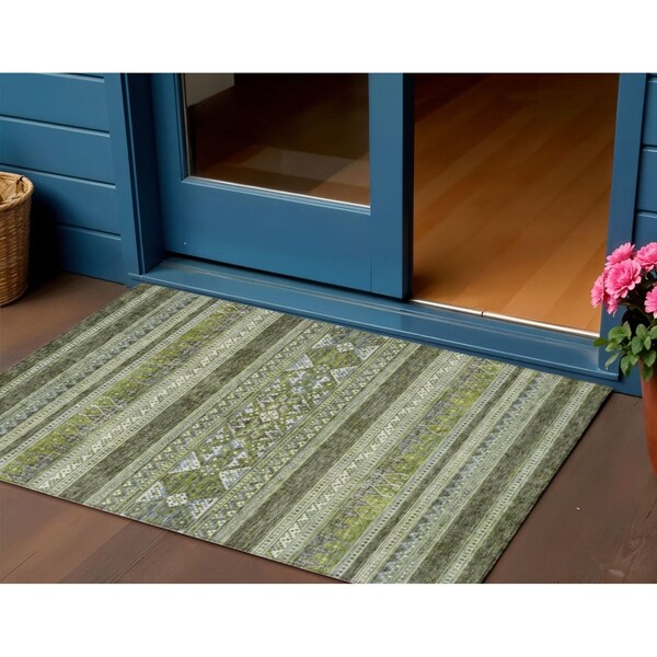 Homeroots 3' X 5' Olive Green And Artichoke Green Southwestern Washable Indoor Outdoor Area Rug 582836 - main
