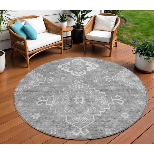 Homeroots 8' Gray And Ivory Round Medallion Washable Indoor Outdoor Area Rug 589040 - main