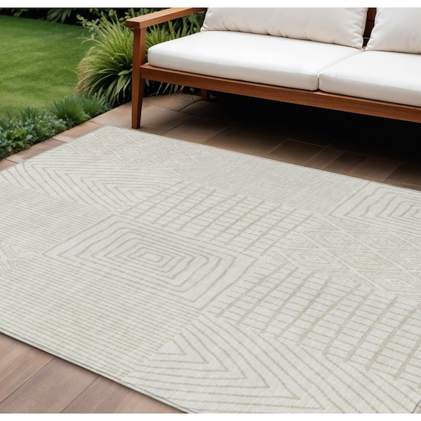 Homeroots 8' X 10' Ivory And Beige Geometric Washable Indoor Outdoor Area Rug 596941 - main