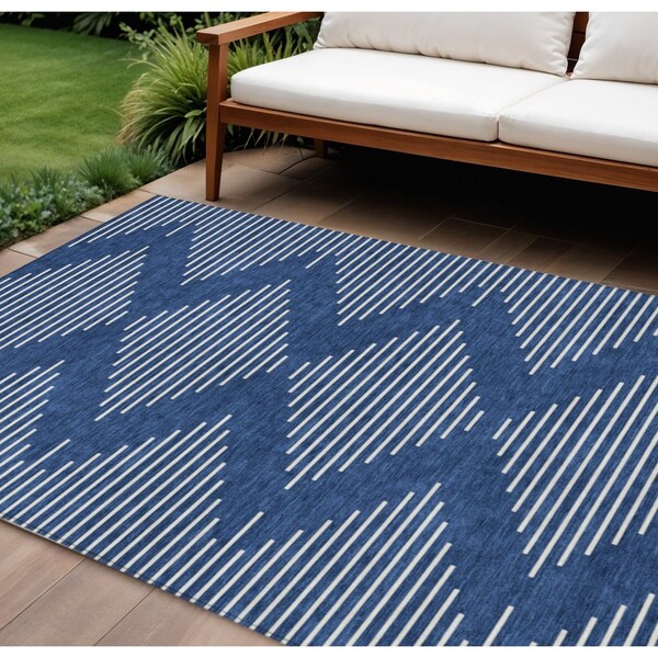 Homeroots 10' X 14' Navy Blue And Ivory Geometric Washable Indoor Outdoor Area Rug 598603 - main