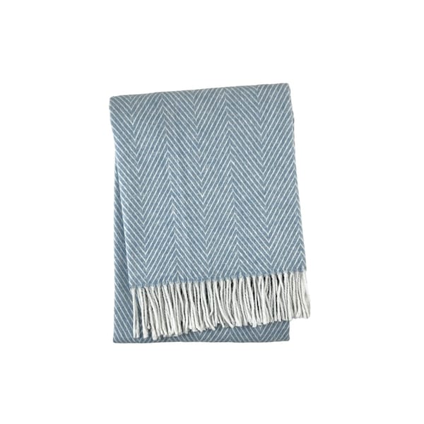 Homeroots 51" X 67" Blue Cotton Woven Herringbone Throw Blanket with Fringe 576548 - main