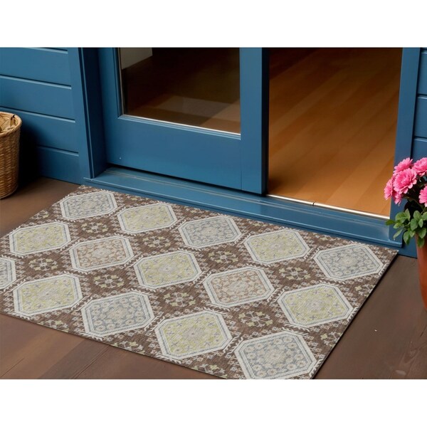 Homeroots 3' X 5' Chocolate And Beige Floral Washable Indoor Outdoor Area Rug 610745 - main