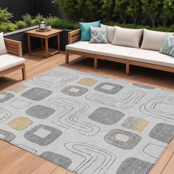 Homeroots 9' X 12' Gray Silver And Gold Geometric Washable Indoor Outdoor Area Rug 616812 - main
