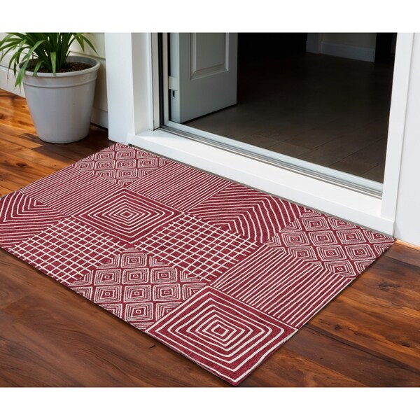 Homeroots 3' X 5' Red And Ivory Geometric Washable Indoor Outdoor Area Rug 600738 - main