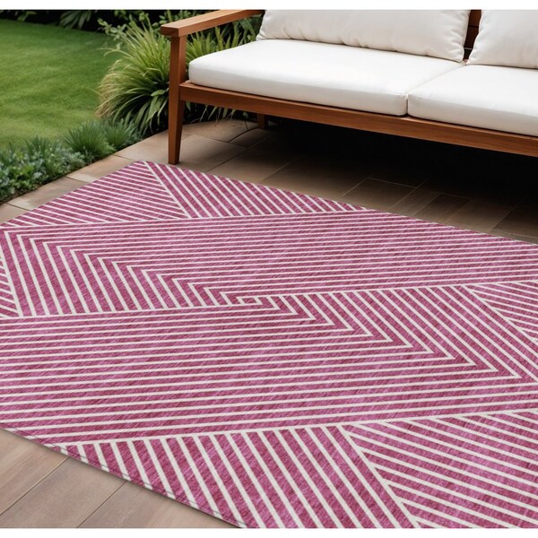 Homeroots 8' X 10' Blush And Ivory Geometric Washable Indoor Outdoor Area Rug 612115 - main