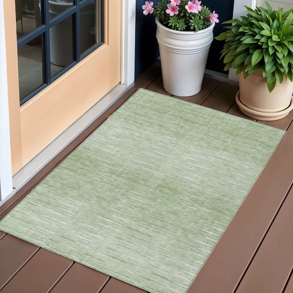 Homeroots 3' X 5' Artichoke Green And Green Abstract Washable Indoor Outdoor Area Rug 587386 - main