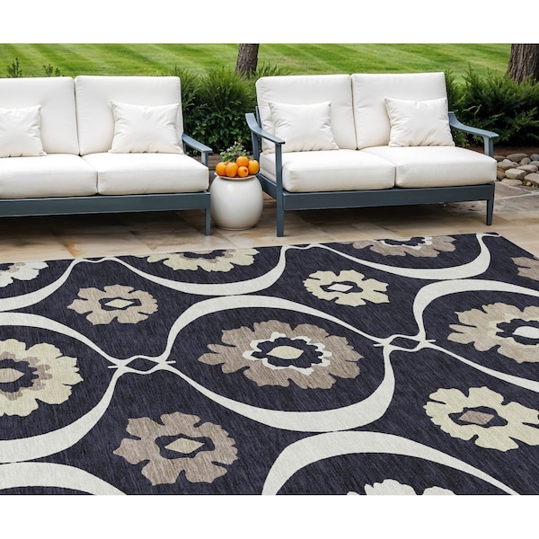 Homeroots 8' X 10' Black Ivory And Taupe Medallion Washable Indoor Outdoor Area Rug 589593 - main