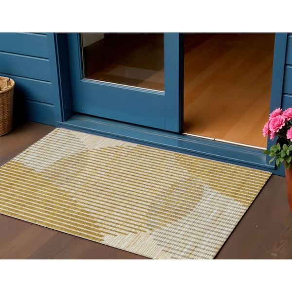 Homeroots 3' X 5' Gold And Beige Geometric Washable Indoor Outdoor Area Rug 597631 - main