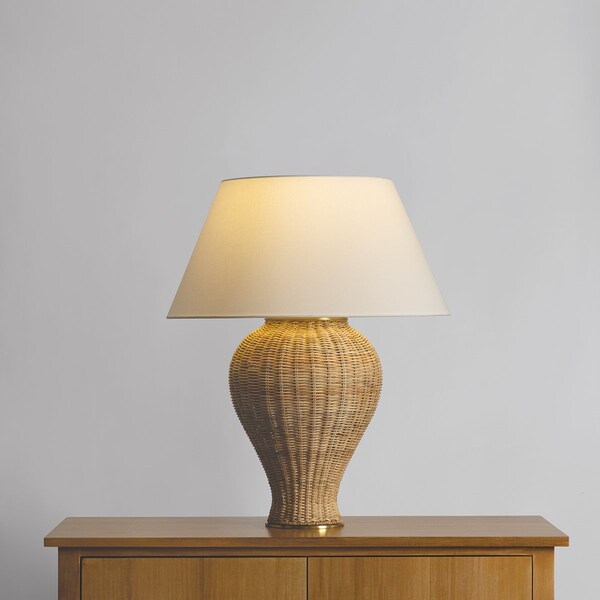 Hudson Valley Lighting Chatsworth Table Lamp in Aged Brass by Mark D. Sikes MDSL2800-AGB - main