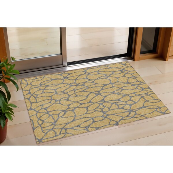Homeroots 3' X 5' Gold And Gray Geometric Washable Indoor Outdoor Area Rug 599190 - main