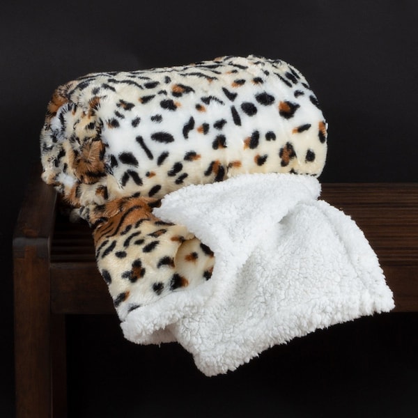Lavish Home Sherpa Fleece Throw Blanket 50x60-Inch Machine-Washable Reversible Throw Fluffy Blankets, Tiger 61-00005-ANIMAL-TI - main