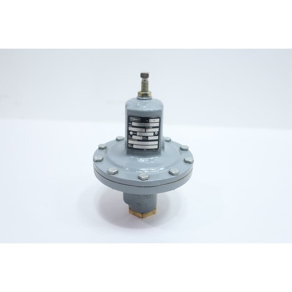 Fisher 2-6PSI PRESSURE REDUCING REGULATOR VALVE 1/4IN THREADED STEEL NPT MR95L - main