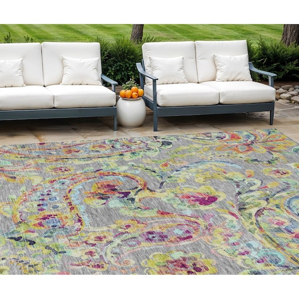 Homeroots 8' X 10' Gray Fern Green And Artichoke Green Paisley Washable Indoor Outdoor Area Rug 588615 - main