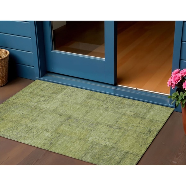 Homeroots 3' X 5' Fern Green And Artichoke Green Patchwork Washable Indoor Outdoor Area Rug 581593 - main