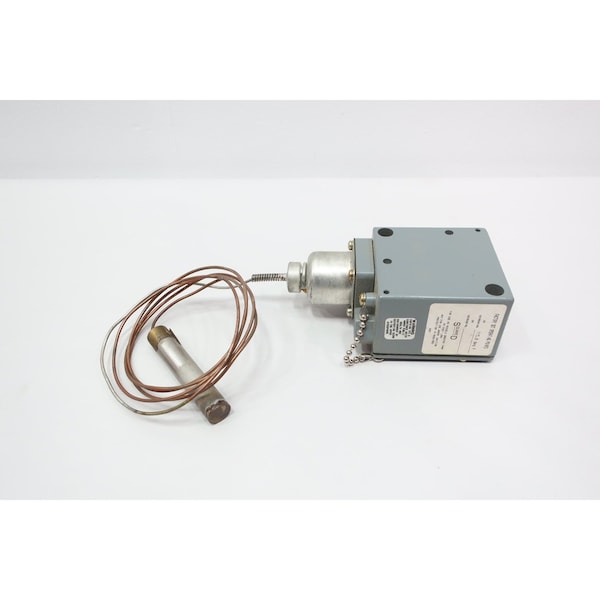 Square D TEMPERATURE SWITCH 600V-AC 85-145F GXW-2 - main