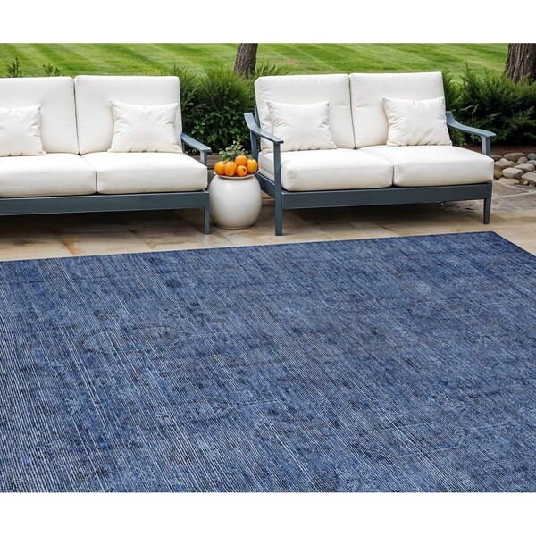 Homeroots 10' X 14' Navy Blue And Blue Southwestern Washable Indoor Outdoor Area Rug 587073 - main