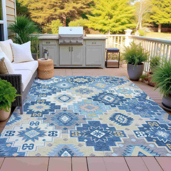 Homeroots 5' X 8' Blue Beige And Sky Blue Southwestern Washable Indoor Outdoor Area Rug 632258 - main