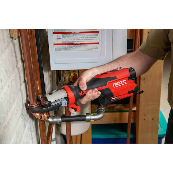 Ridgid RP 251 Compact Cordless Press Tool, For 1/2 in to 1-1/2 in 12 V 78188 - main