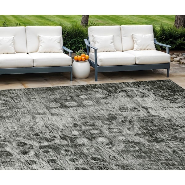 Homeroots 8' X 10' Charcoal Ikat Washable Indoor Outdoor Area Rug 576980 - main