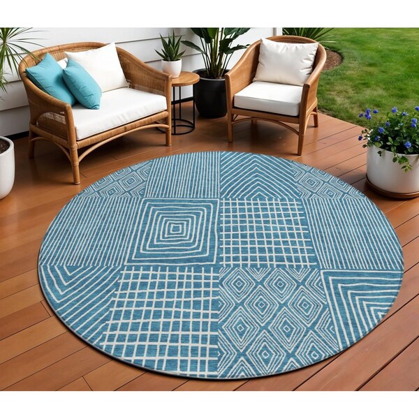 Homeroots 8' Teal Blue And Ivory Round Geometric Washable Indoor Outdoor Area Rug 596976 - main