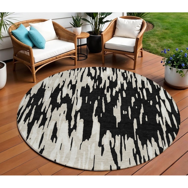 Homeroots 8' Black And Ivory Round Abstract Washable Indoor Outdoor Area Rug 612637 - main
