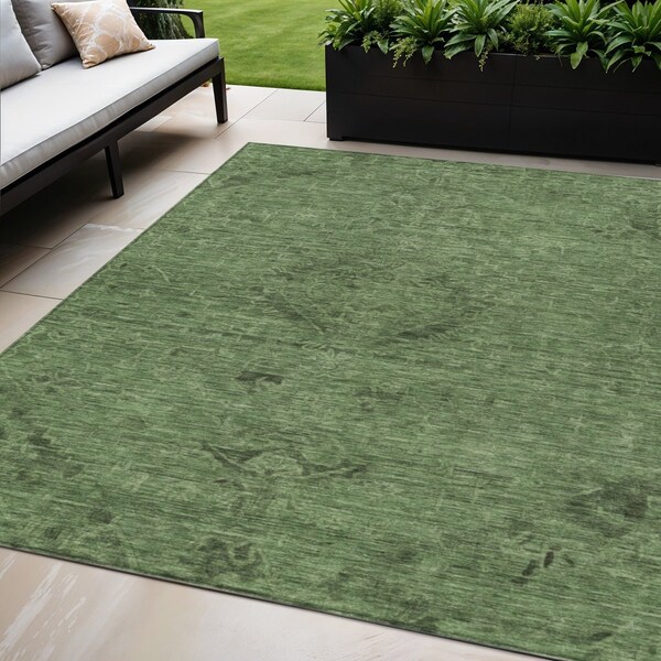 Homeroots 5' X 8' Fern Green And Dark Green Floral Washable Indoor Outdoor Area Rug 604223 - main
