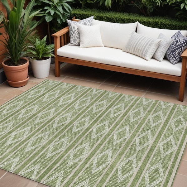 Homeroots 10' X 14' Green And Ivory Geometric Washable Indoor Outdoor Area Rug 599621 - main