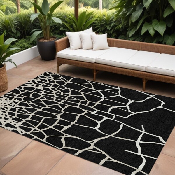 Homeroots 8' X 10' Black And Beige Abstract Washable Indoor Outdoor Area Rug 601107 - main
