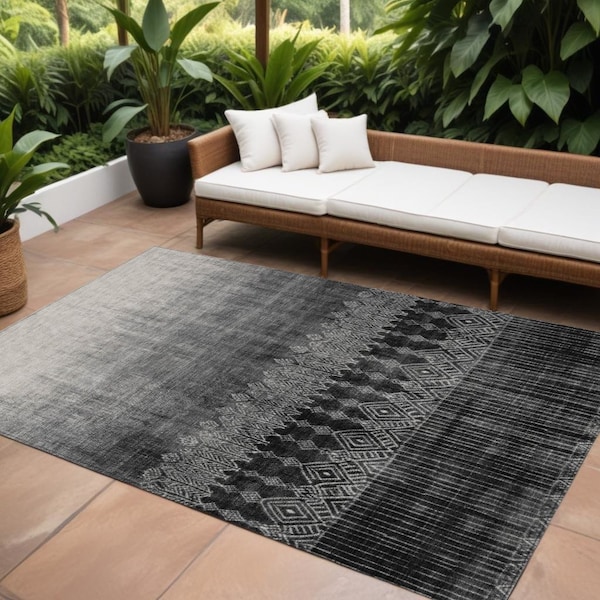 Homeroots 8' X 10' Black Ivory And Gray Ombre Washable Indoor Outdoor Area Rug 602824 - main