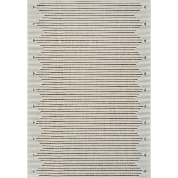 Homeroots 4' X 6' Beige And Brown Geometric Distressed Indoor Outdoor Area Rug 558760 - main