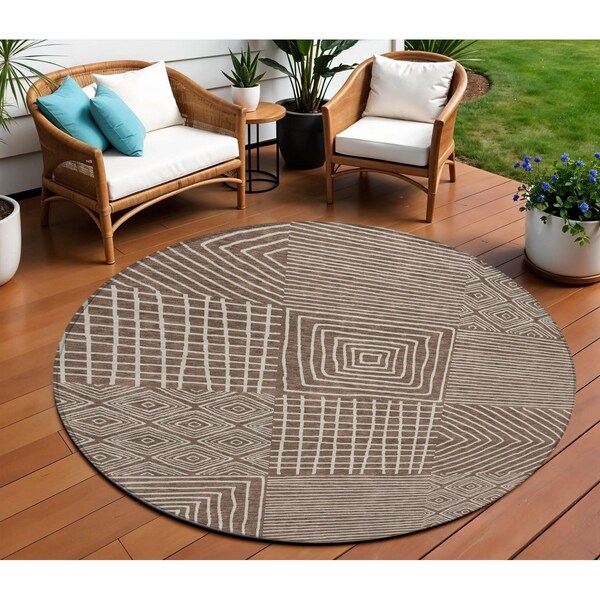 Homeroots 8' Brown And Ivory Round Geometric Washable Indoor Outdoor Area Rug 600728 - main