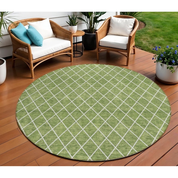 Homeroots 8' Green And Ivory Round Geometric Washable Indoor Outdoor Area Rug 596101 - main