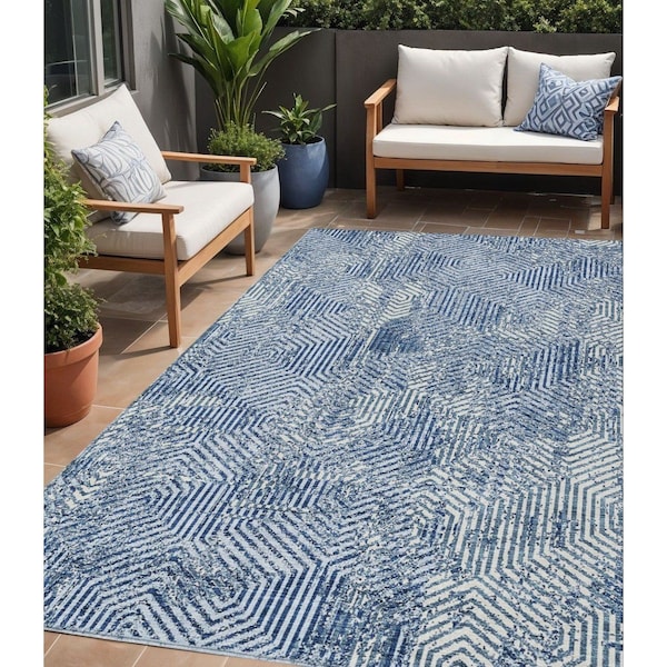 Homeroots 5' X 8' Navy Blue And Ivory Geometric Washable Indoor Outdoor Area Rug 594576 - main
