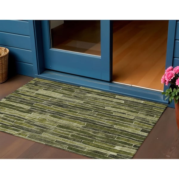Homeroots 3' X 5' Olive Green And Dark Olive Green Striped Washable Indoor Outdoor Area Rug 608958 - main