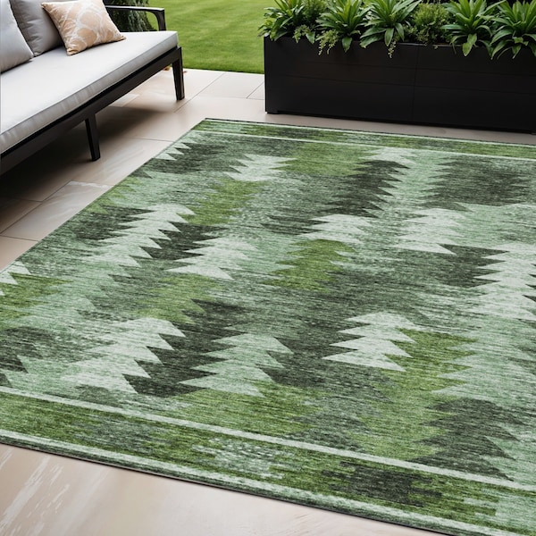 Homeroots 5' X 8' Olive Green And Fern Green Southwestern Washable Indoor Outdoor Area Rug 587345 - main