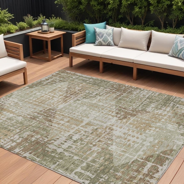 Homeroots 8' X 10' Fern Green And Beige Geometric Washable Indoor Outdoor Area Rug 632002 - main
