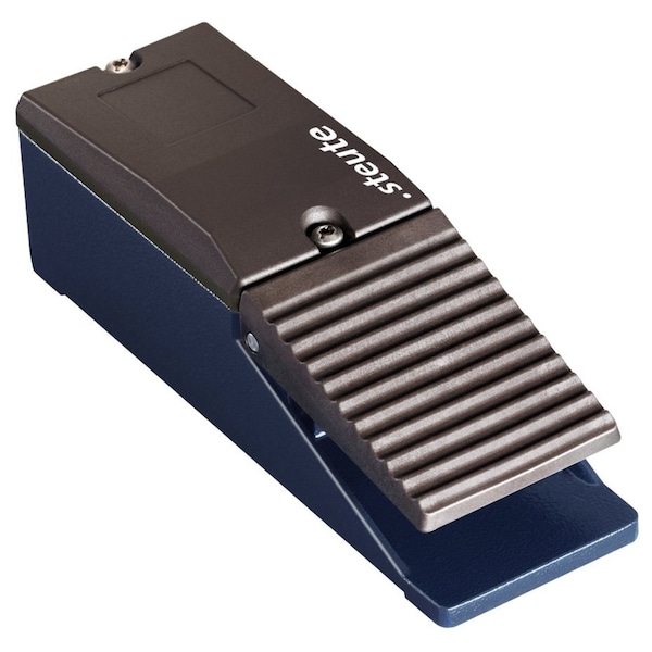 .Steute GF 1O/1S RE - Foot Switch with 1NC / 1NO contacts, Maintained Action (latching) 1048462 - main