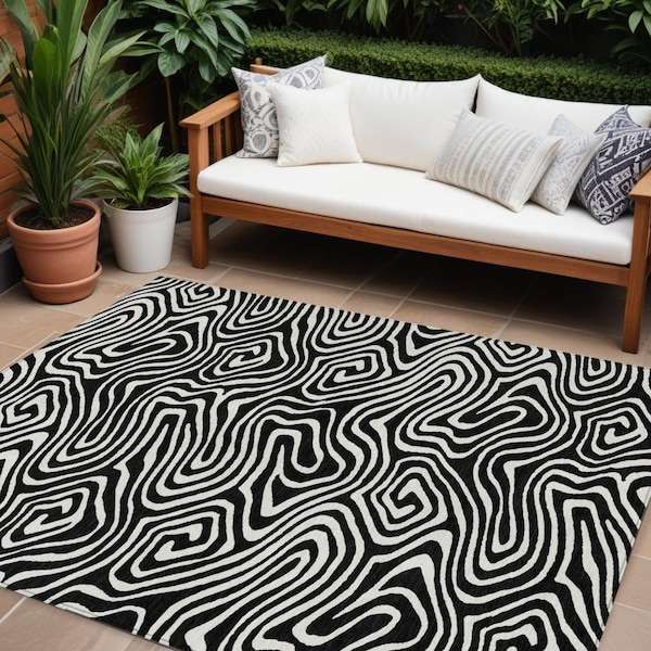 Homeroots 8' X 10' Black And Ivory Abstract Washable Indoor Outdoor Area Rug 598953 - main