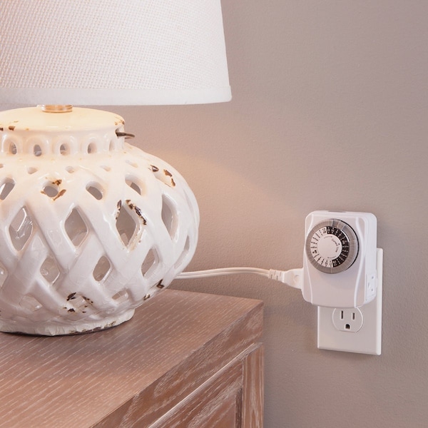 Prime 125V Indoor 24 Hr. Heavy-Duty Electromechanical Timer TNI2423 - main