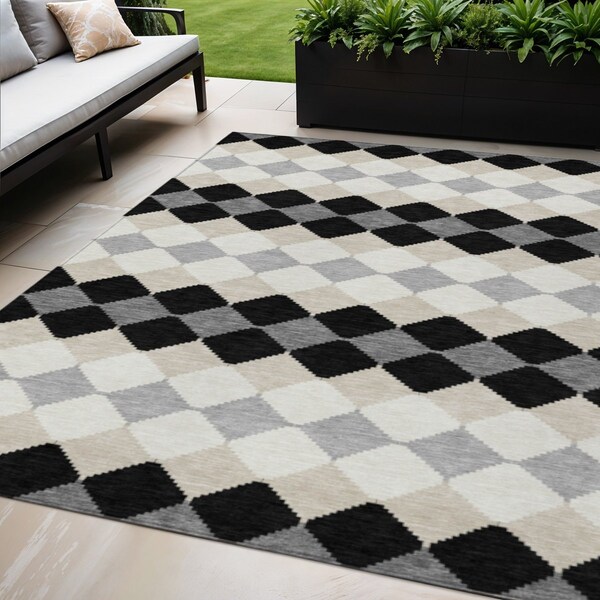 Homeroots 5' X 8' Black Ivory And Beige Geometric Washable Indoor Outdoor Area Rug 597873 - main