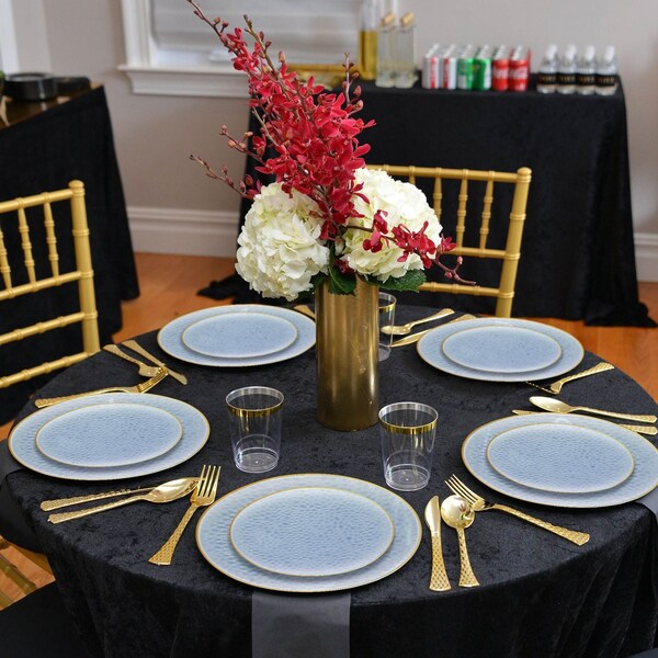 Smarty Had A Party 10.25" Clear Blue with Gold Rim Hammered Glass Disposable Plastic Dinner Plates, 120PK 8860-BG-CASE - main